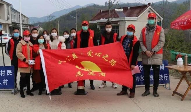 “福州：“志愿红”让新时代文明实践更加“走心””